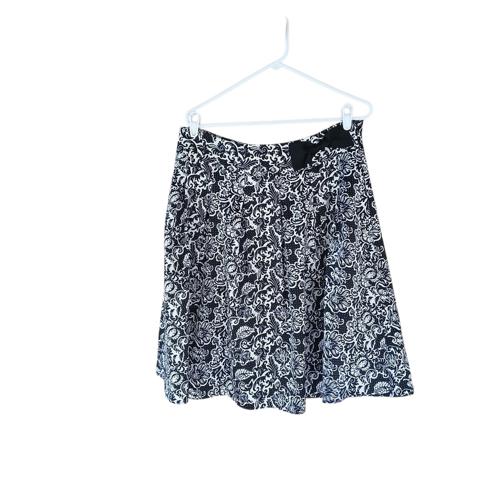 Apt. 9 Black & White Floral Satin A Line Midi Skirt Size 12
